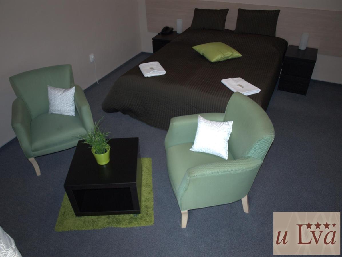 Hotel U Lva Bílina Εξωτερικό φωτογραφία