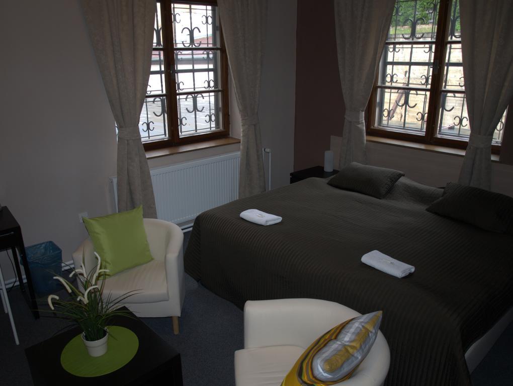Hotel U Lva Bílina Εξωτερικό φωτογραφία